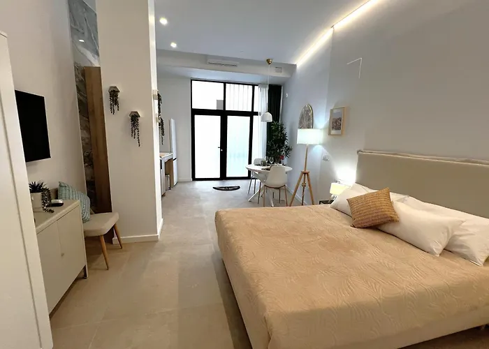 Pn8- Loft N8 Urban Ayora Appartement *